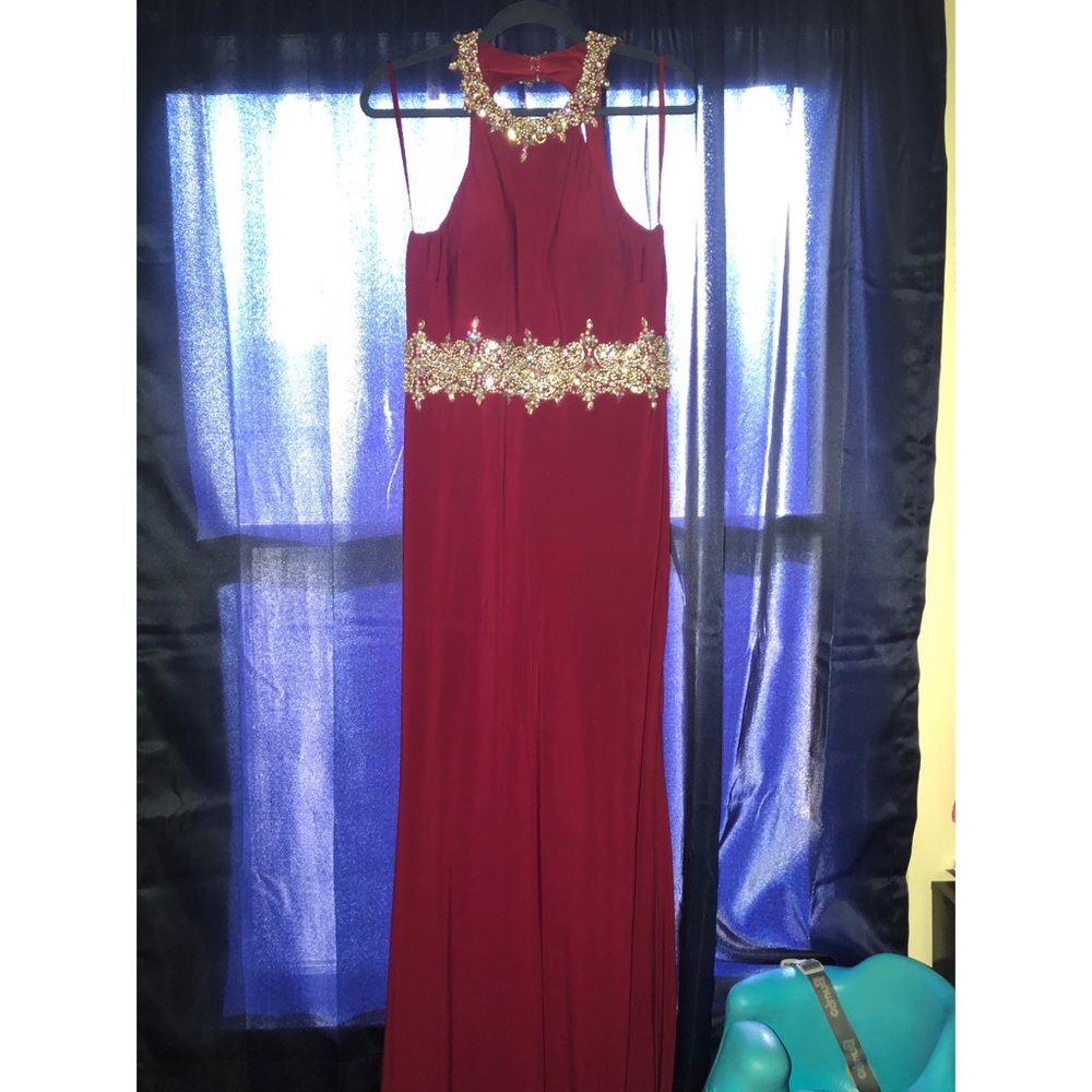 Special Occasions Dress ( Burgundy)